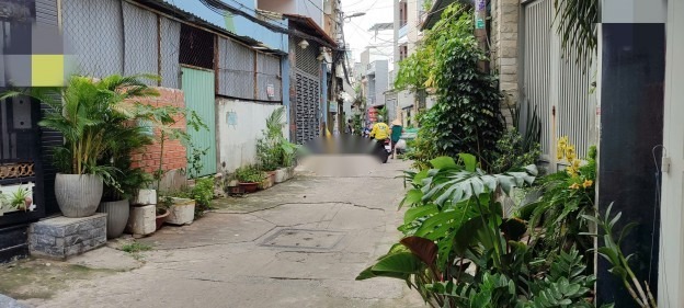 NHÀ HẺM 6M - PHÓ VĂN HÓA - NGANG 4,5M NỞ HẬU - GẦN TRƯỜNG LÊ THÁNH TÔN